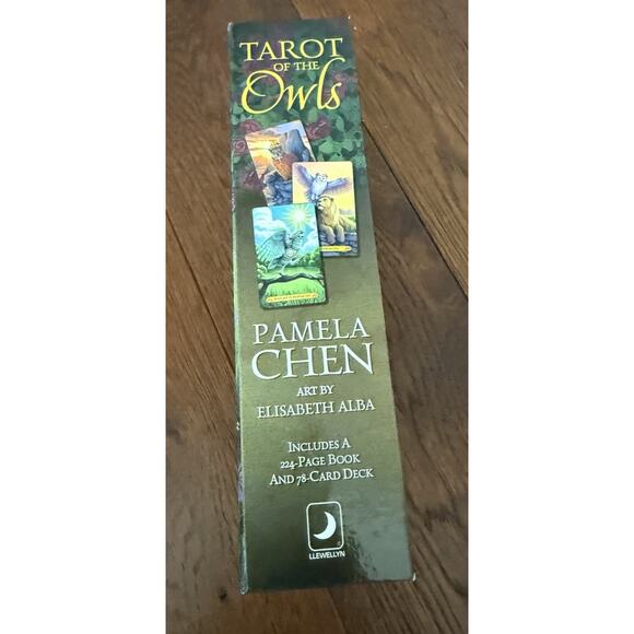 TAROT OF THE OWLS Pamela Chen Elizabeth Alba Boxed Book & Cards Body Mind Spirit - Picture 9 of 11